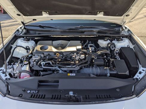 Used 2025 Toyota Camry LE image 27