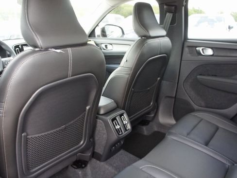 New 2026 Volvo XC40 B5 Plus w/ Protection Package Premier image 22