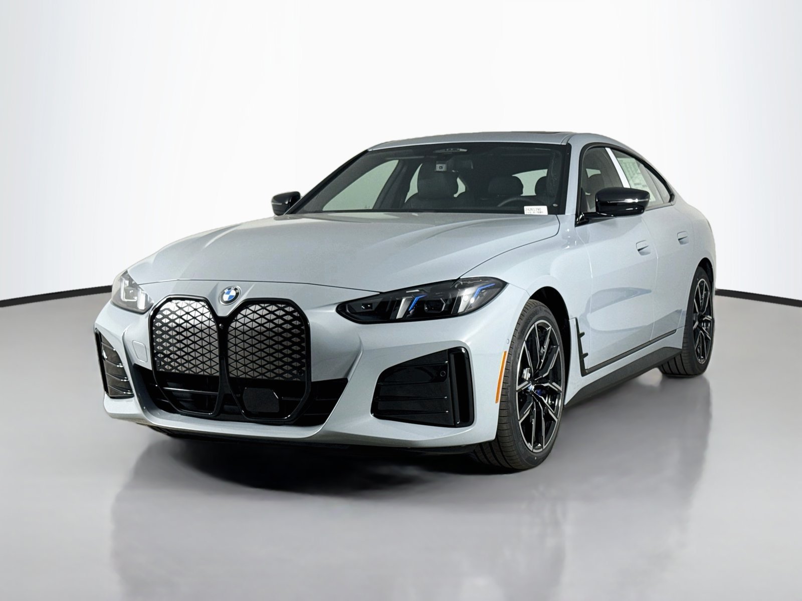 New 2026 BMW i4 xDrive40i w/ M Sport Package AWD/4WD image 3