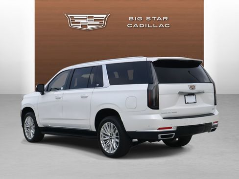 Used 2025 Cadillac Escalade ESV Premium Luxury w/ LPO, Floor Liner Package image 3
