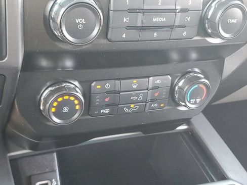 Used 2019 Ford F150 XLT w/ Equipment Group 302A Luxury AWD/4WD image 21