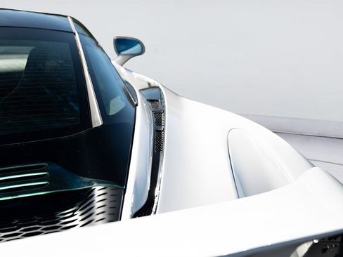 New 2026 McLaren 750S image 34