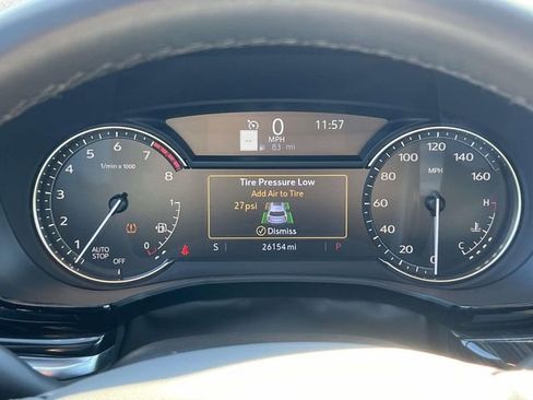 Used 2025 Cadillac XT6 Premium Luxury FWD image 28