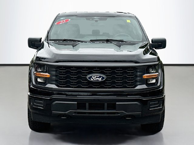 Used 2025 Ford F150 STX AWD/4WD image 3