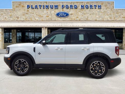 New 2026 Ford Bronco Sport Outer Banks AWD/4WD image 3