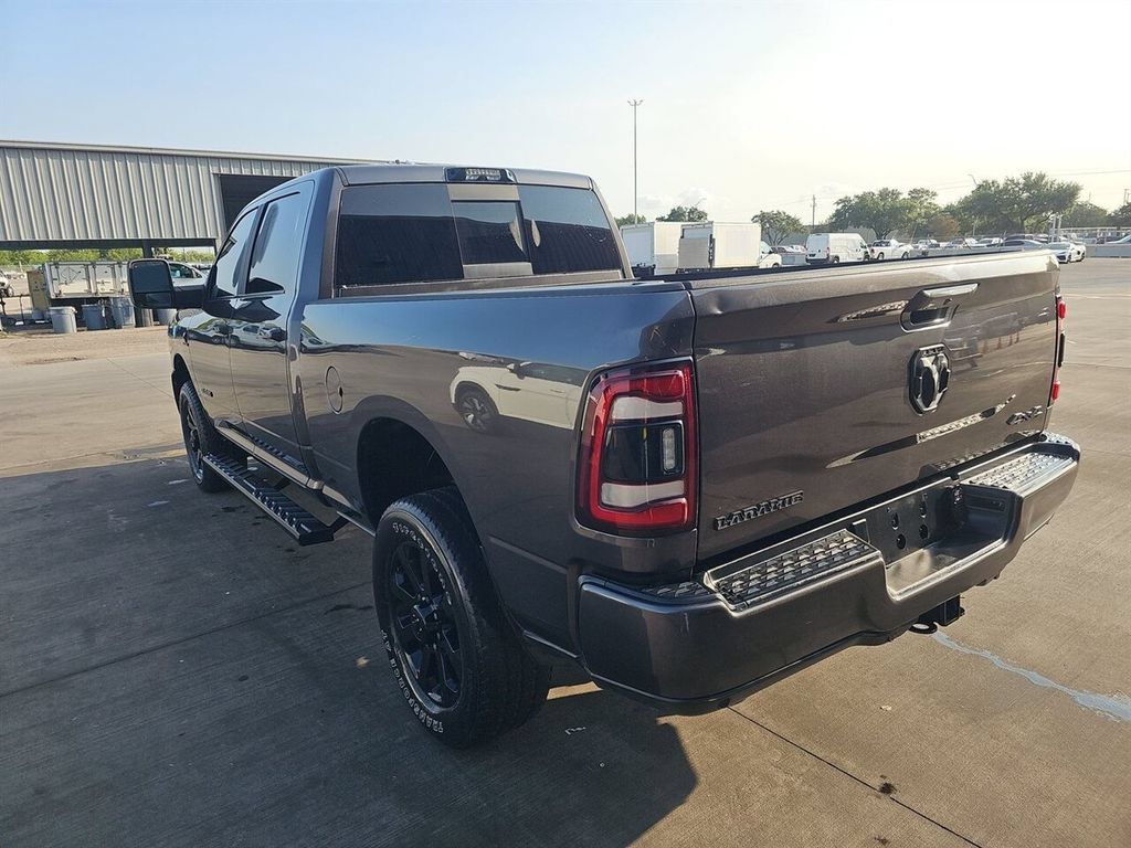 Used 2024 RAM 2500 Laramie w/ Night Edition AWD/4WD image 3