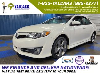 Used 2014 Toyota Camry SE image 1