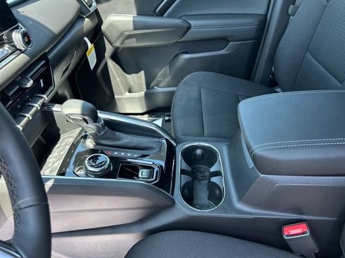 New 2026 GMC Canyon Elevation w/ Convenience Package AWD/4WD image 25