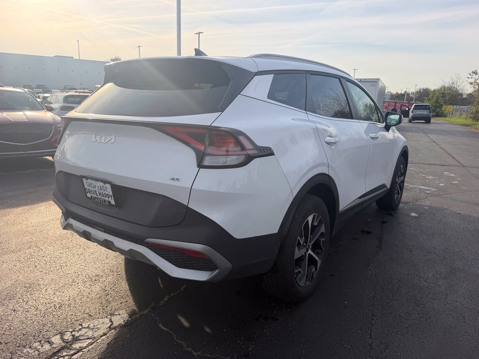 Used 2024 Kia Sportage EX AWD/4WD image 6