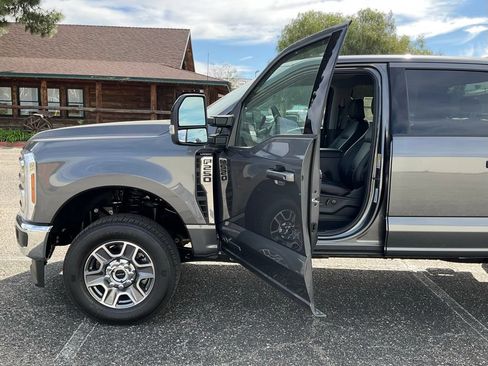 New 2026 Ford F250 Lariat AWD/4WD image 50