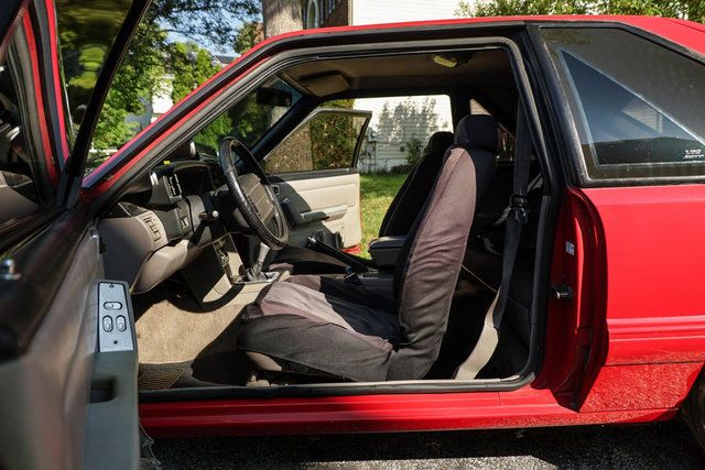 Used 1992 Ford Mustang LX RWD image 46