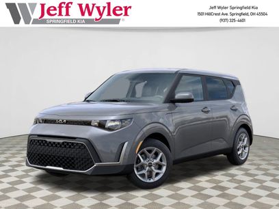 New 2025 Kia Soul LX