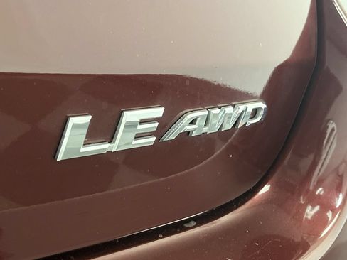 Used 2016 Toyota Highlander Plus AWD/4WD image 29