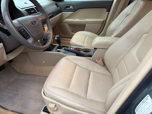 Used 2009 Ford Fusion SEL image 5
