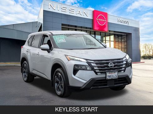 Certified 2025 Nissan Rogue SV image 2