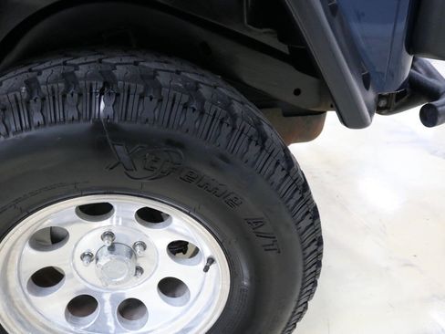 Used 2004 Jeep Wrangler Rubicon image 71