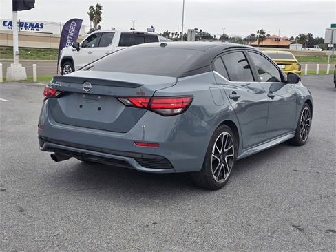 Used 2024 Nissan Sentra SR w/ SR Premium Package image 5