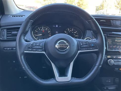 Used 2020 Nissan Rogue Sport SL w/ Premium Package image 20