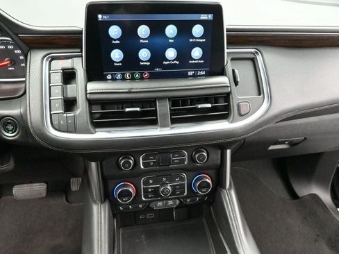 Used 2021 Chevrolet Tahoe Premier w/ Premium Package image 25