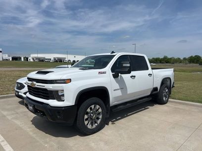 Used 2025 Chevrolet Silverado 2500 Custom w/ Custom Value Package