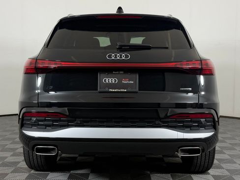 Certified 2025 Audi Q5 Premium AWD/4WD image 10