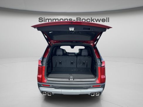 New 2026 GMC Acadia Elevation w/ Elevation Premium Package AWD/4WD image 9