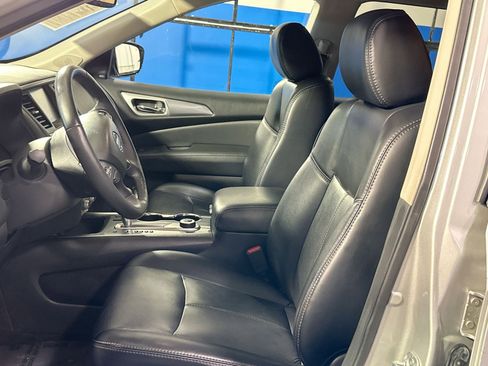 Used 2017 Nissan Pathfinder SL w/ SL Tech Package image 13