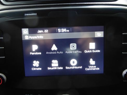 Used 2018 Kia Soul + image 15