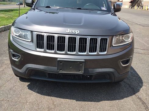 Used 2014 Jeep Grand Cherokee Laredo w/ Quick Order Package 23E AWD/4WD image 3