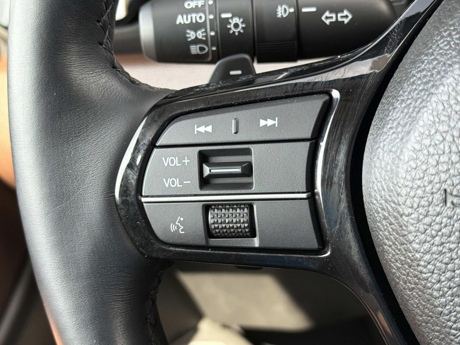 Used 2025 Honda Pilot Elite image 20