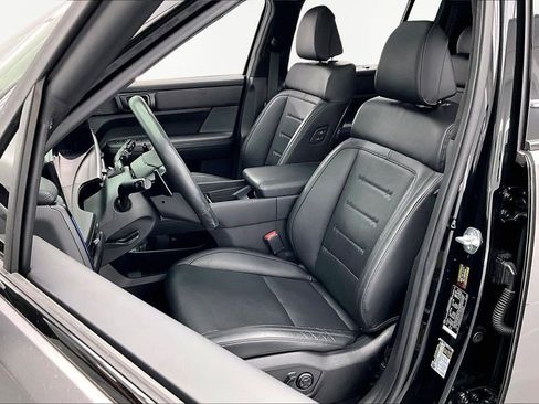 Used 2025 Hyundai Santa Fe Calligraphy image 25