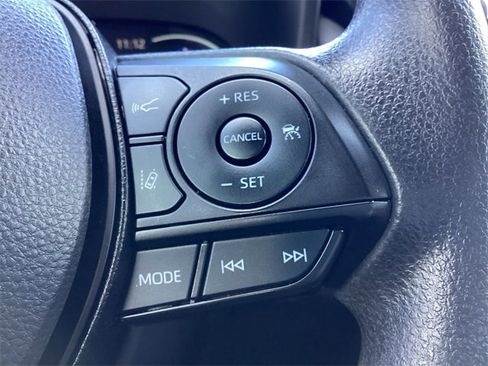 Used 2023 Toyota RAV4 AWD Hybrid image 18