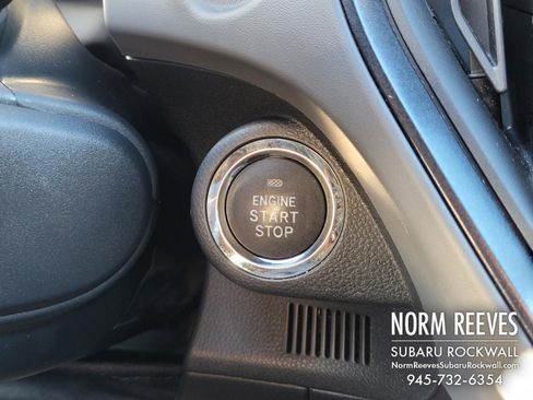 Certified 2024 Subaru Crosstrek 2.5i Limited w/ Crosstrek Mirror Package image 30