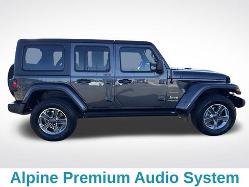 Used 2021 Jeep Wrangler Unlimited Sahara image 8