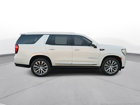 Used 2022 GMC Yukon Denali image 4
