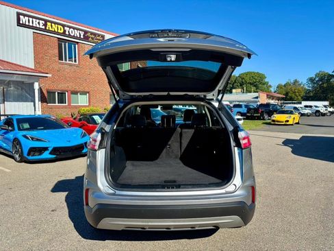 Used 2023 Ford Edge SEL image 28