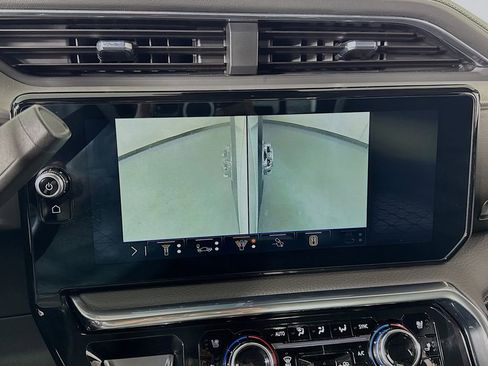 Used 2025 GMC Sierra 3500 Denali image 49