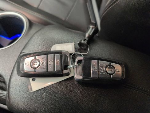 Certified 2020 Ford Mustang Premium RWD image 36