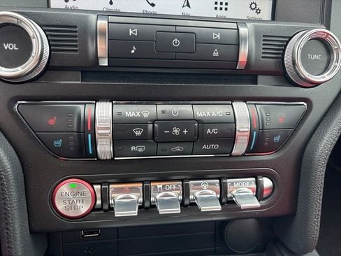 Used 2018 Ford Mustang Premium w/ Ecoboost Performance Package image 22