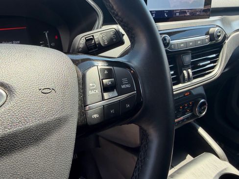 Used 2024 Ford Escape Active AWD/4WD image 31