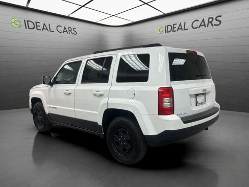 Used 2016 Jeep Patriot Sport w/ Power Value Group FWD image 7