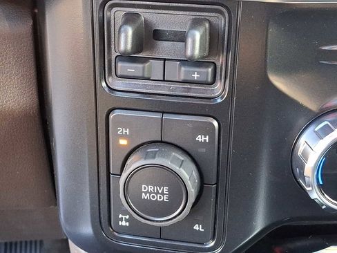 New 2026 Ford F350 King Ranch w/ Chrome Package image 20