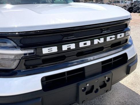 Used 2024 Ford Bronco Sport Outer Banks w/ Tech Package AWD/4WD image 34