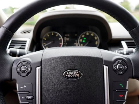 Used 2012 Land Rover Range Rover Sport HSE LUX AWD/4WD image 21