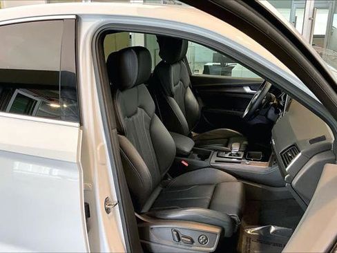 Certified 2023 Audi Q5 2.0T Premium Plus w/ Premium Plus Package image 9