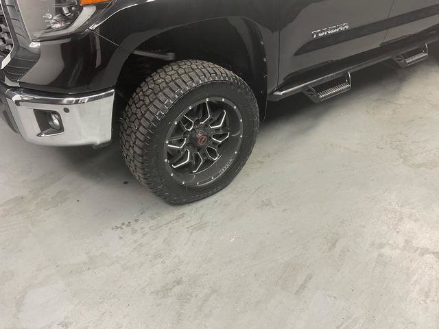 Used 2019 Toyota Tundra SR5 w/ TRD Off Road Package AWD/4WD image 4