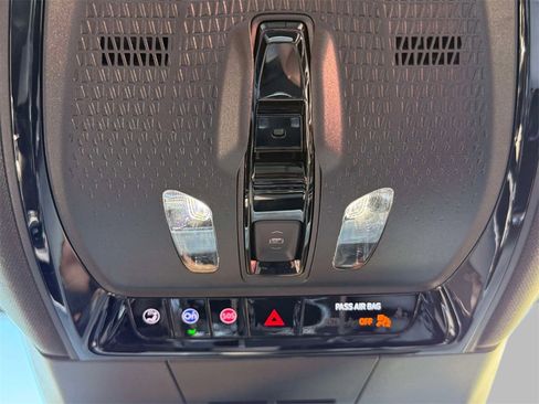 Used 2025 Cadillac Lyriq Sport image 27