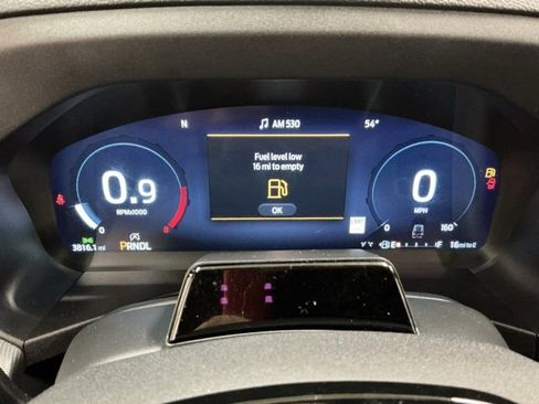 Used 2025 Ford Explorer ST-Line w/ Premium Package image 31