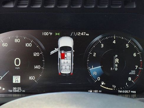 Used 2020 Volvo XC90 T5 Momentum w/ Protection Package Premier FWD image 6