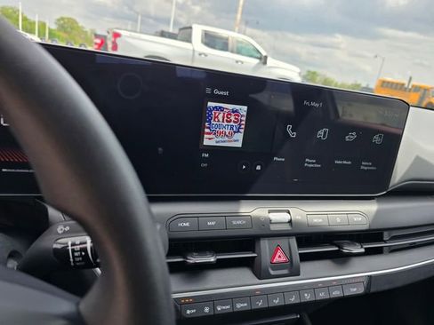 Used 2025 Kia K4 FWD image 29